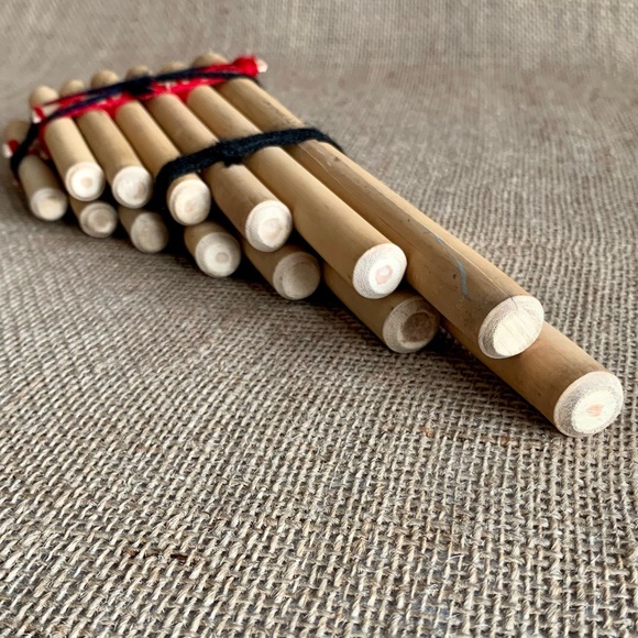 5 Instrument Bundle: 2 Carved Wood Flutes, Pan Flute, Hand Drum & Xylophone - Picture 9 of 15